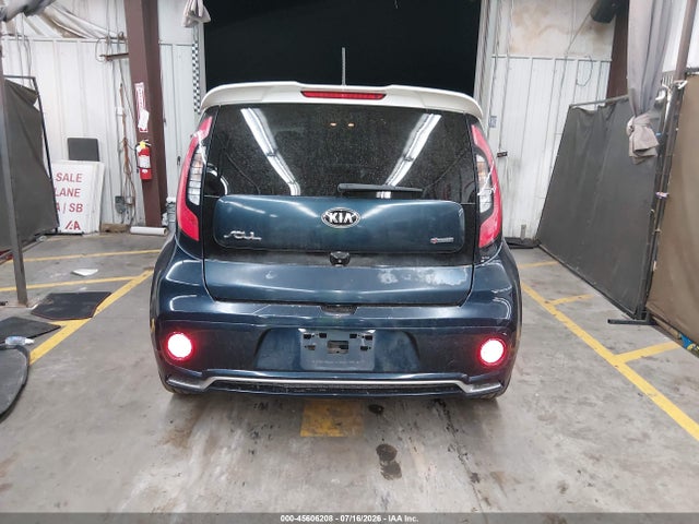 KIA SOUL + 2018 KNDJP3A57J7616377 Image 17
