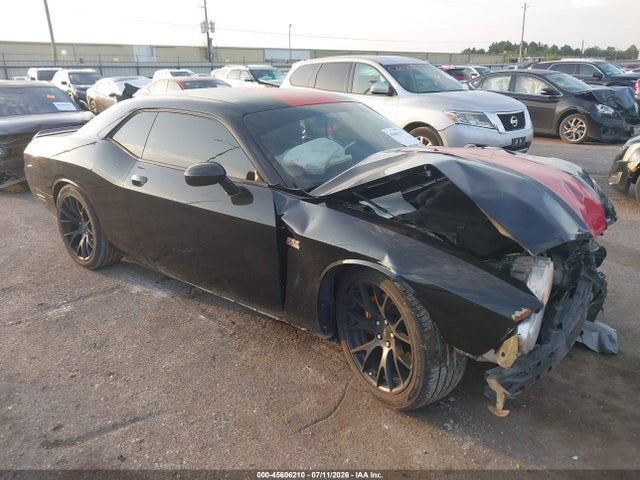 45606210 :رقم المزاد ، 2C3CDYCJ3DH611408 vin ، 2013 Dodge Challenger Srt8 مزاد بيع