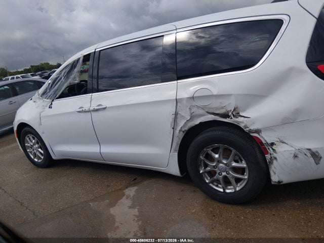 2C4RC1BG7SR584209 Chrysler Pacifica Select