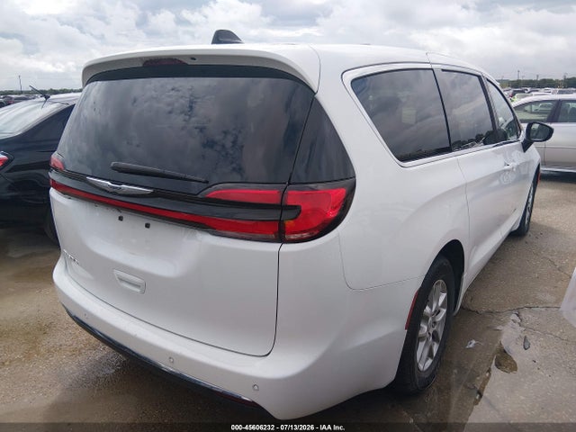2C4RC1BG7SR584209 Chrysler Pacifica Select