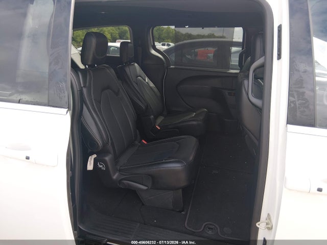 2C4RC1BG7SR584209 Chrysler Pacifica Select