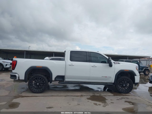 45606235 :رقم المزاد ، 1GT49PEY5NF105555 vin ، 2022 Gmc Sierra 2500hd 4wd  Standard Bed At4 مزاد بيع