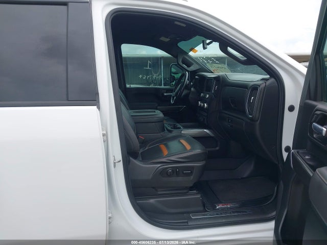 45606235 :رقم المزاد ، 1GT49PEY5NF105555 vin ، 2022 Gmc Sierra 2500hd 4wd  Standard Bed At4 مزاد بيع