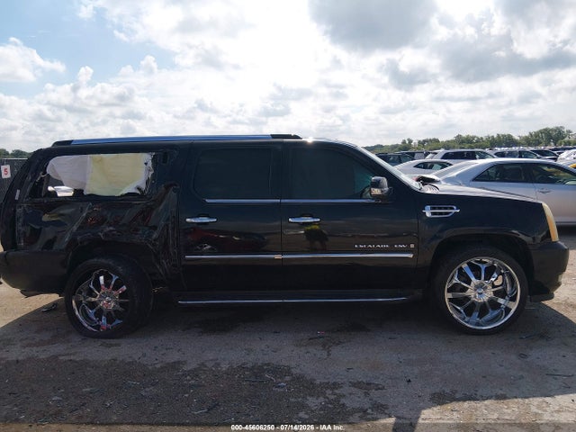 45606250 :رقم المزاد ، 1GYFK66868R102764 vin ، 2008 Cadillac Escalade Esv مزاد بيع