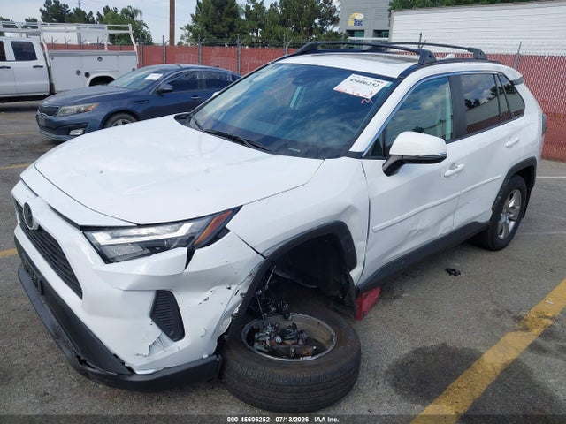 Toyota Rav4 Xle 2025 2T3W1RFV6SW387683 Image 2