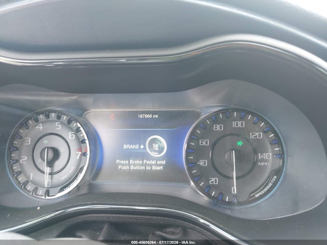 Продаж на аукціоні авто 2015 Chrysler 200 S, vin: 1C3CCCBG7FN661878, номер лоту: 45606264