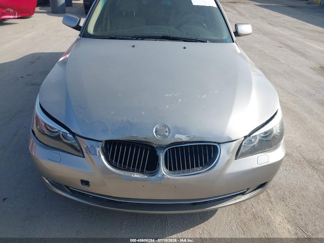 45606284 :رقم المزاد ، WBANU53538CT05417 vin ، 2008 Bmw 528i مزاد بيع