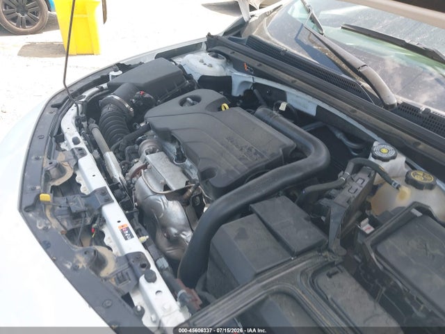1G1ZD5ST5RF177372 Chevrolet Malibu Fwd 1lt