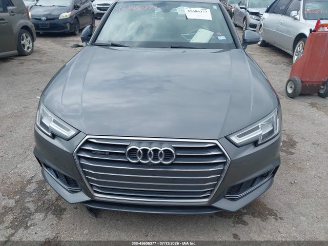 Продажа на аукционе авто 2017 Audi A4 Prestige, vin: WAUFNAF44HA030147, номер лота: 45606377