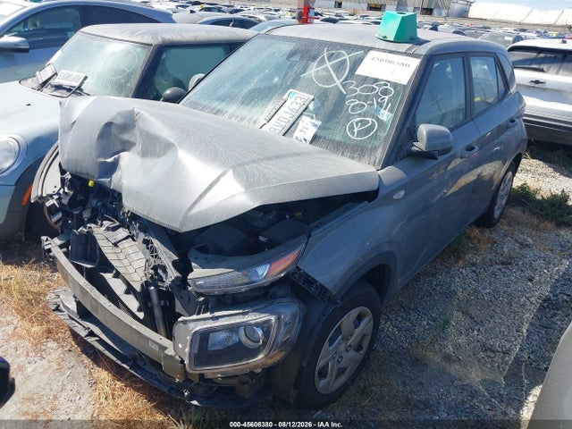 Hyundai Venue Se 2020 KMHRB8A31LU014961 Image 2