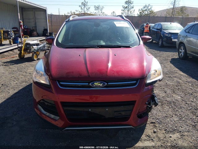1FMCU9J90FUA51451 Ford Escape Titanium