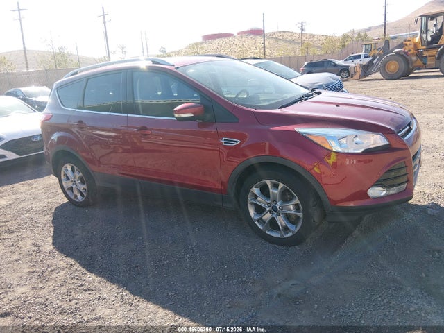 1FMCU9J90FUA51451 Ford Escape Titanium