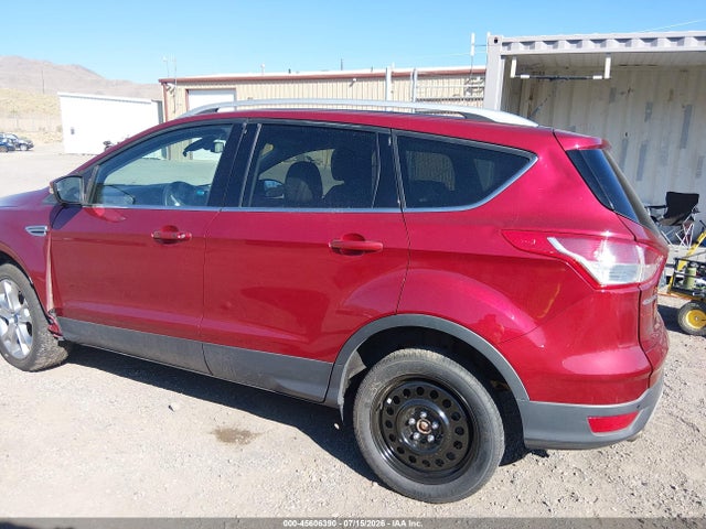 1FMCU9J90FUA51451 Ford Escape Titanium