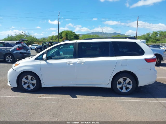 Toyota SIENNA LE 2020 5TDKZ3DC4LS054181 Image 14