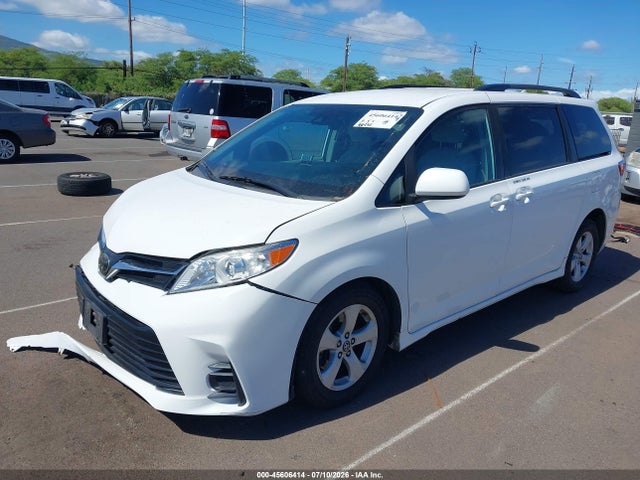 Toyota SIENNA LE 2020 5TDKZ3DC4LS054181 Image 17