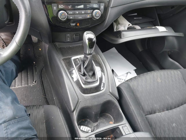 Nissan ROGUE SV 2017 KNMAT2MT4HP611650 Image 11