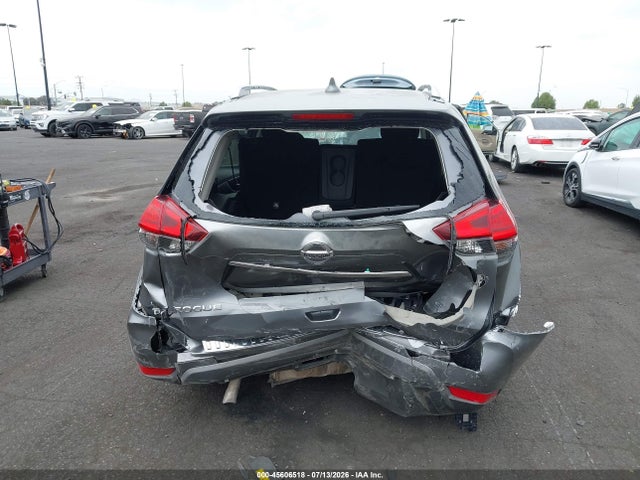 Nissan ROGUE SV 2017 KNMAT2MT4HP611650 Image 16