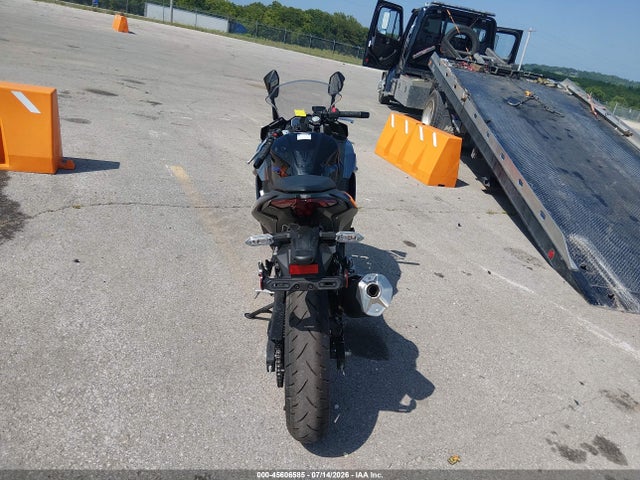 45606585 :رقم المزاد ، ML5EXGJ12SDA72571 vin ، 2025 Kawasaki Ex500 A/b مزاد بيع