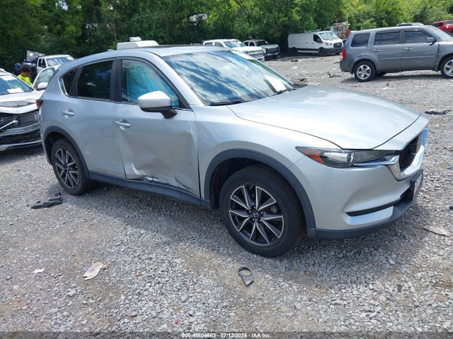 2018 Mazda Cx-5 Touring მანქანა იყიდება აუქციონზე, vin: JM3KFBCM1J0465011, აუქციონის ნომერი: 45606603