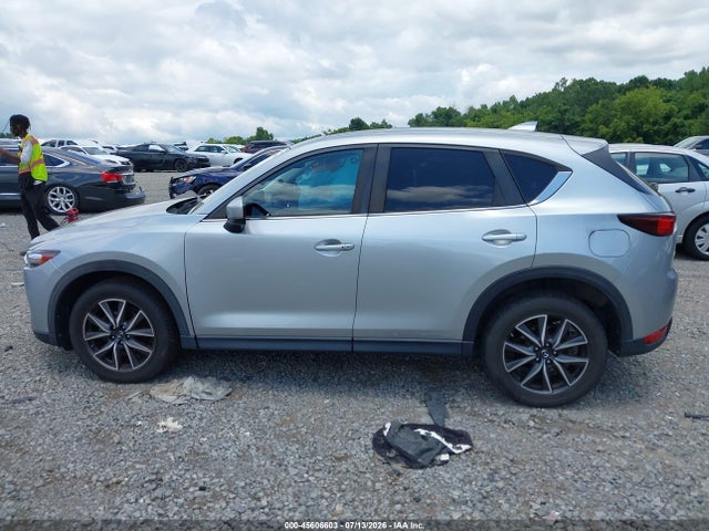 2018 Mazda Cx-5 Touring მანქანა იყიდება აუქციონზე, vin: JM3KFBCM1J0465011, აუქციონის ნომერი: 45606603