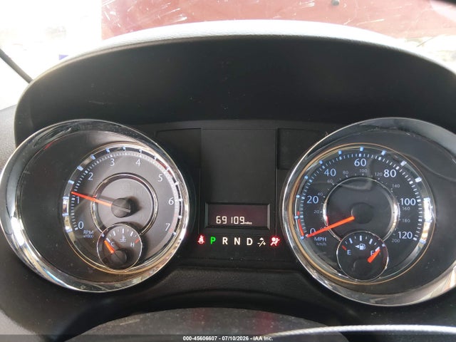2C4RC1AG6GR199328 Chrysler Town &amp; Country Lx