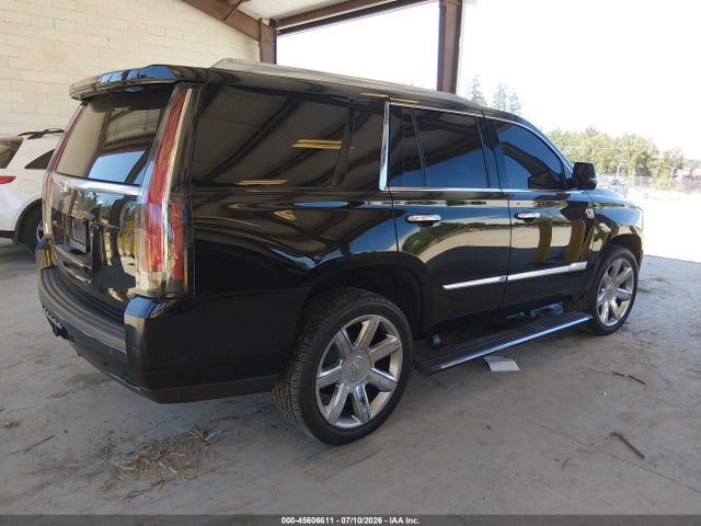 2018 Cadillac Escalade Premium Luxury მანქანა იყიდება აუქციონზე, vin: 1GYS4CKJ5JR357508, აუქციონის ნომერი: 45606611