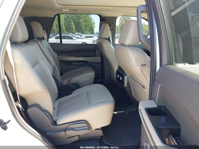 1FMJU1JT6MEA86779 Ford Expedition Xlt