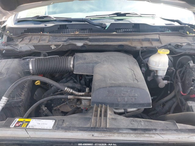 Продаж на аукціоні авто 2017 Ram 1500 Express  4x4 6'4 Box, vin: 1C6RR7FGXHS702666, номер лоту: 45606682
