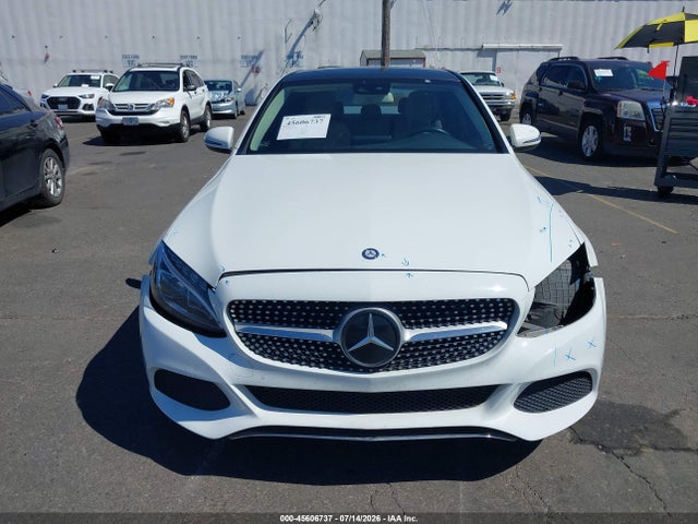 55SWF4KB2GU125588 Mercedes-Benz C 300 4matic