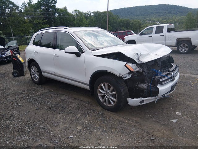 Продаж на аукціоні авто 2013 Volkswagen Touareg Vr6 Sport, vin: WVGEF9BPXDD004828, номер лоту: 45606779