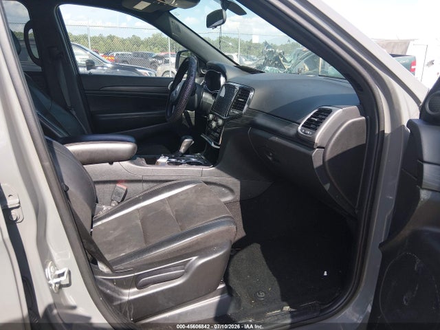 Продажа на аукционе авто 2021 Jeep Grand Cherokee Laredo X 4x2, vin: 1C4RJEAG1MC717797, номер лота: 45606842