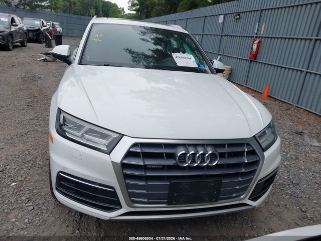 2018 Audi Q5 2.0t Premium/2.0t Tech Premium მანქანა იყიდება აუქციონზე, vin: WA1BNAFY9J2240838, აუქციონის ნომერი: 45606904
