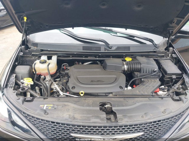 45606928 :رقم المزاد ، 2C4RC1CG4NR165978 vin ، 2022 Chrysler Voyager Lx مزاد بيع