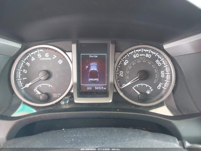 5TFAX5GN4HX093977 Toyota Tacoma Sr5