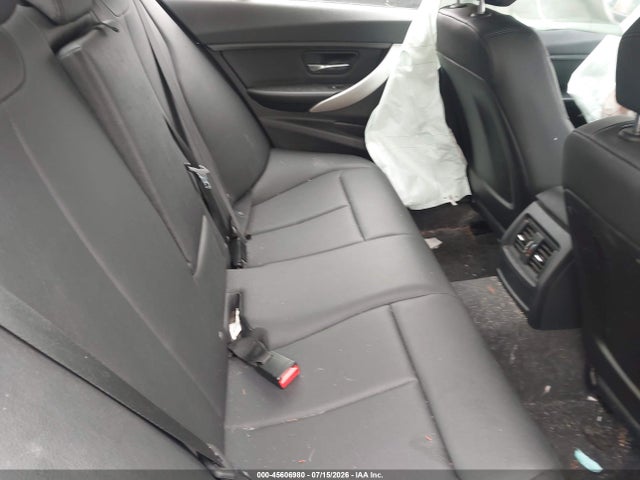 Продаж на аукціоні авто 2015 Bmw 320i Xdrive, vin: WBA3C3G54FNT51283, номер лоту: 45606980