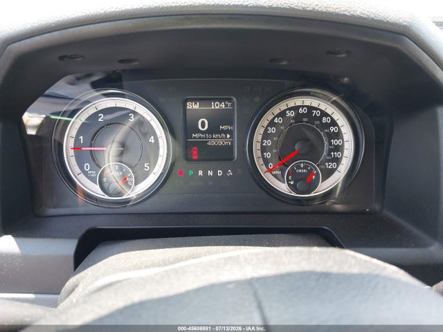 3C63R3GL9HG762326 RAM 3500 Tradesman 4x4 8&#039; Box