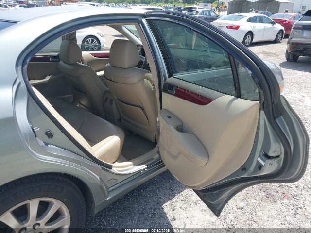 45606995 :رقم المزاد ، JTHBA30G645004372 vin ، 2004 Lexus Es 330 مزاد بيع