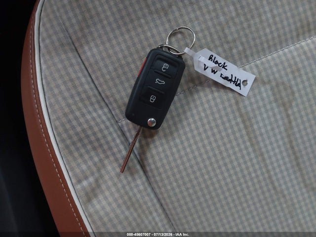 Aukcja sprzedaży 2015 Volkswagen Beetle 1.8t Classic, vin: 3VW517AT5FM808416, numer aukcji: 45607007