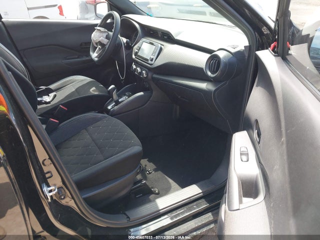 Nissan KICKS S 2018 3N1CP5CU9JL502050 Image 5