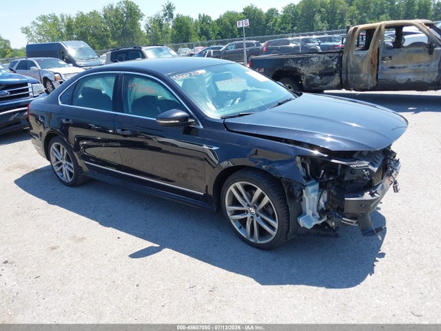 Aukcja sprzedaży 2017 Volkswagen Passat 1.8t R-line, vin: 1VWDT7A39HC078407, numer aukcji: 45607050