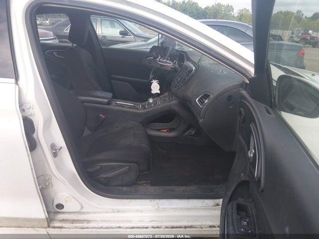 Продажа на аукционе авто 2016 Chrysler 200 Limited, vin: 1C3CCCAB3GN154581, номер лота: 45607072
