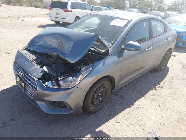 Hyundai ACCENT SE 2019 3KPC24A3XKE071840 Image 2