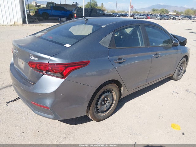 Hyundai ACCENT SE 2019 3KPC24A3XKE071840 Image 4