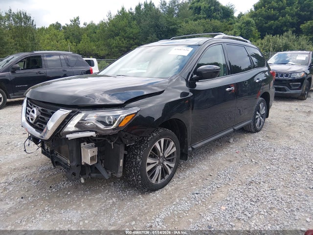Nissan Pathfinder Sv 2017 5N1DR2MN8HC695813 Image 2
