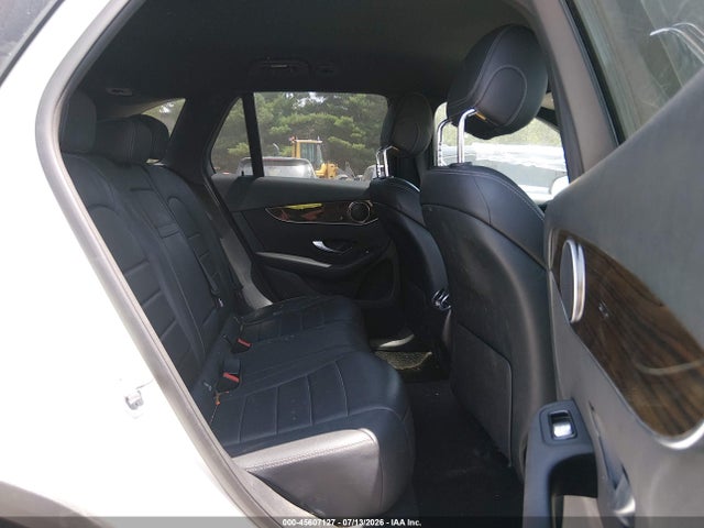 Продаж на аукціоні авто 2019 Mercedes-benz Glc 300 4matic, vin: WDC0G4KB8KF570923, номер лоту: 45607127