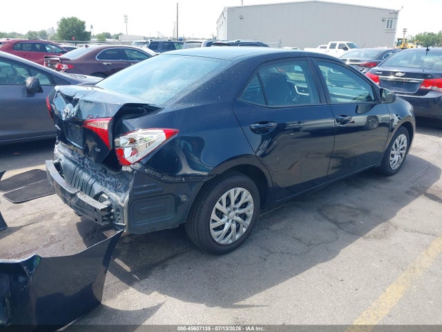 Toyota COROLLA LE 2018 2T1BURHE2JC978511 Image 4