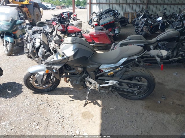 2022 Bmw F 900 R მანქანა იყიდება აუქციონზე, vin: WB10K130XN6G01934, აუქციონის ნომერი: 45607154