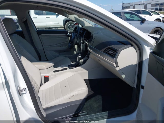2024 Volkswagen Jetta 1.5t Se მანქანა იყიდება აუქციონზე, vin: 3VW7M7BUXRM027743, აუქციონის ნომერი: 45607160