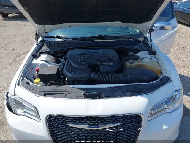 45607196 :رقم المزاد ، 2C3CCAKG5JH160185 vin ، 2018 Chrysler 300 Limited Awd مزاد بيع