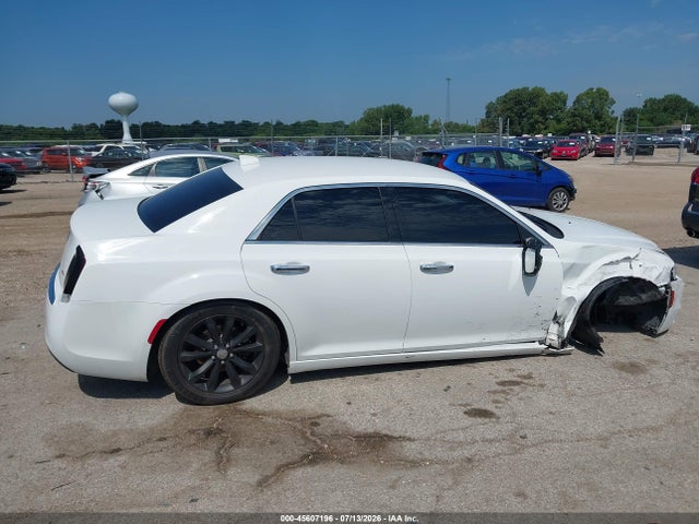 45607196 :رقم المزاد ، 2C3CCAKG5JH160185 vin ، 2018 Chrysler 300 Limited Awd مزاد بيع